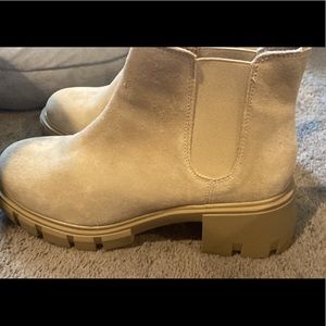 Steve Madden womens boots